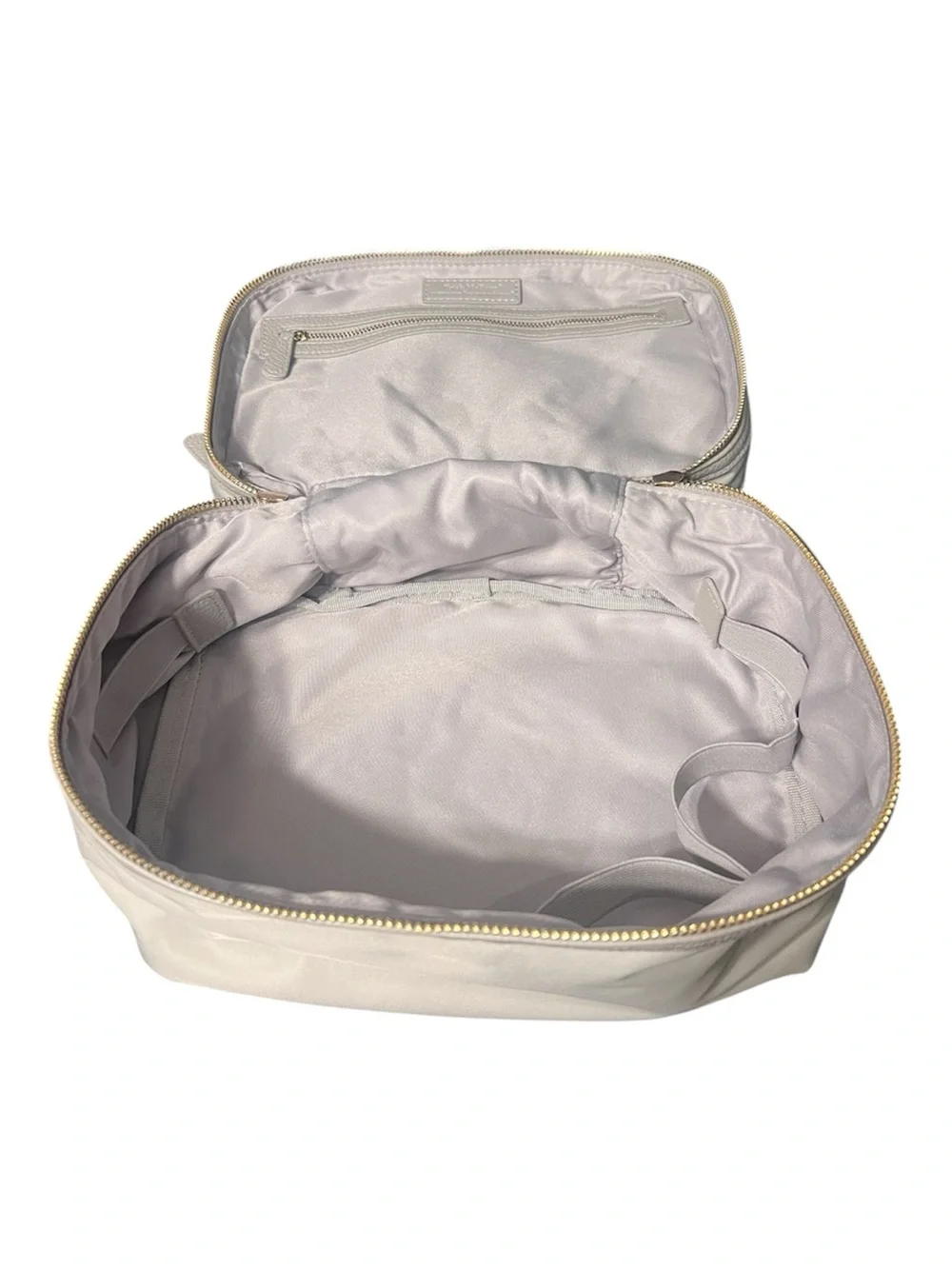 NEW WITH TAGS Trish McEvoy Dove Grey Luxury Travel Organization Set